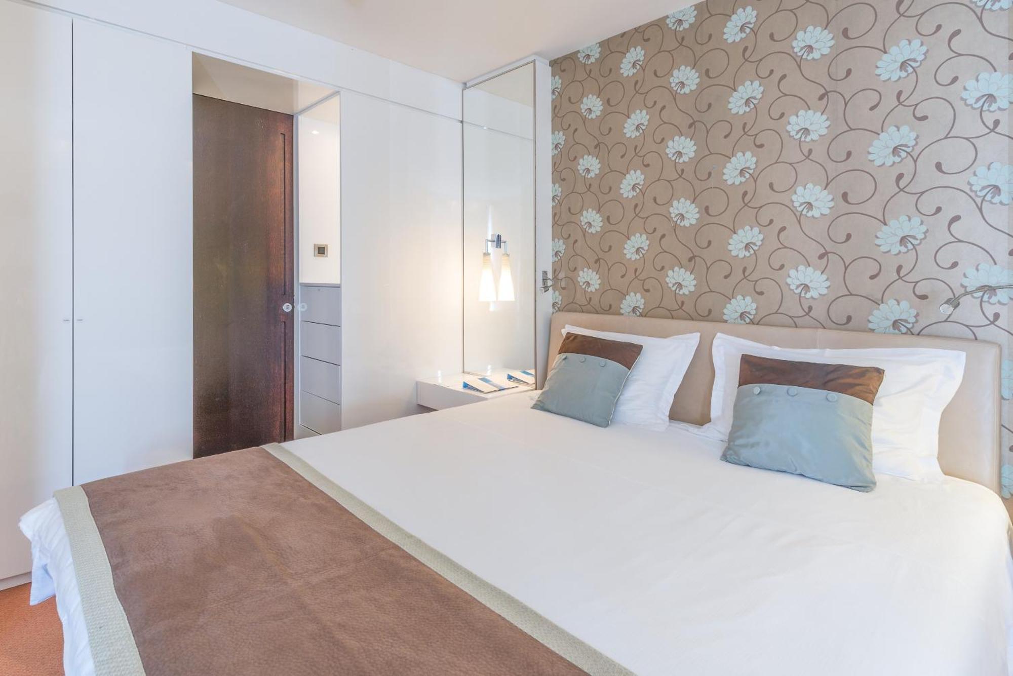 חוואר Amfora Hvar Grand Beach Resort מראה חיצוני תמונה